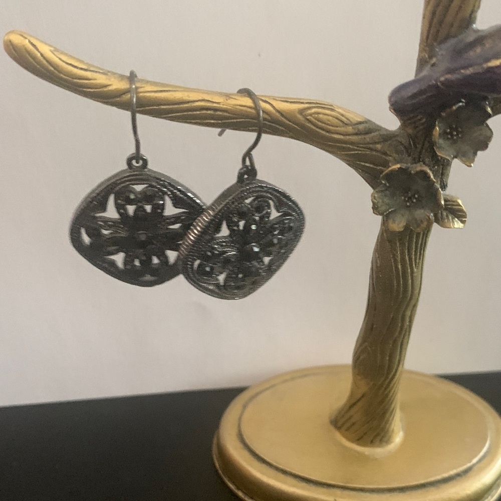 Jones New York Black Earrings